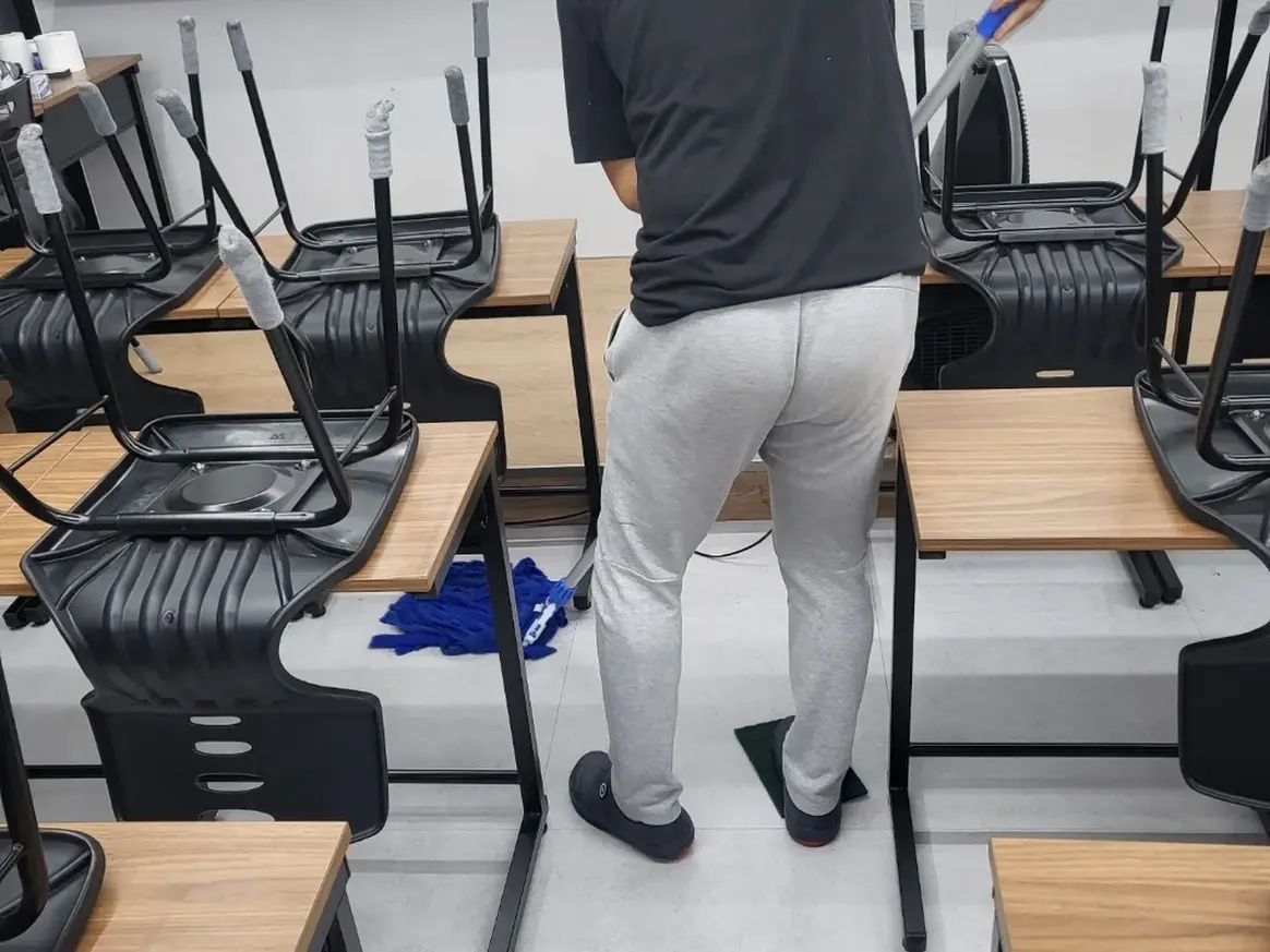 남동구 만수동 스터디카페 운영실·미팅룸 위생청소 사례 - 행진크린